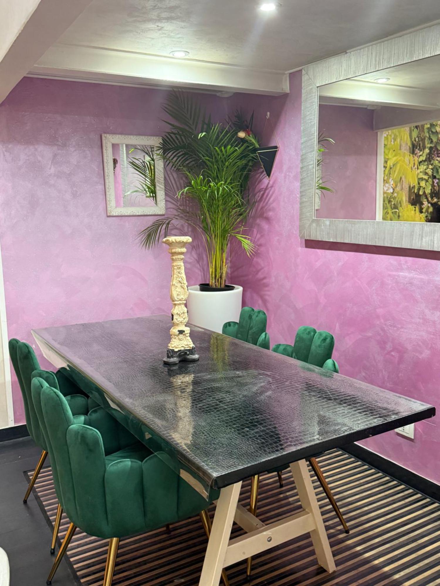 Luxury Piazza Di Spagna Escape With Terrace And Private Spa Рим Екстериор снимка